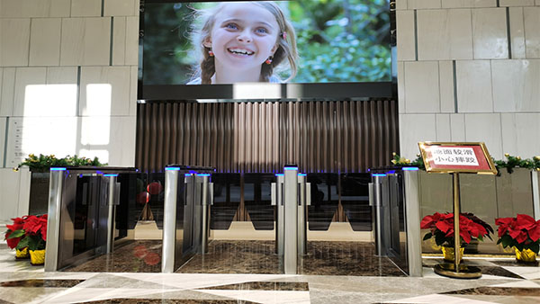 速通門閘機廠家該如何選擇？怎樣判定質量？