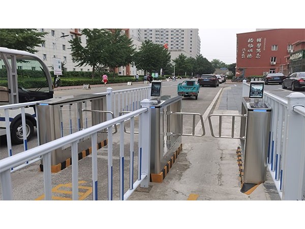 速通門和閘機的區別